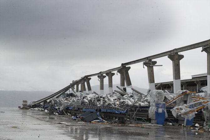 Deprem bölgesindeki sanayide oluşan hasarın yaklaşık 170 milyar lira olduğu tahmin ediliyor