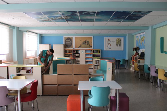 Depremin vurduğu Hatay'ın 7 ilçesindeki okullarda ders zili "buruk" çalacak