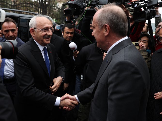 CHP Genel Başkanı Kılıçdaroğlu, Memleket Partisi Genel Başkanı İnce'yi ziyaret etti