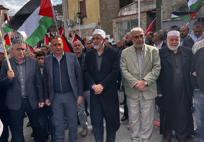 İsrail vatandaşı Filistinliler, Toprak Günü'nün 47. yılı dolayısıyla yürüyüş düzenledi