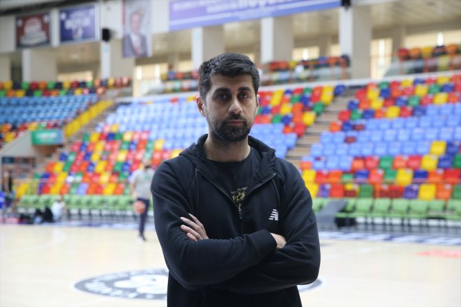 AYOS Konyaspor Başantrenörü Can Sevim, takımı kümede tutmak için çalışıyor: