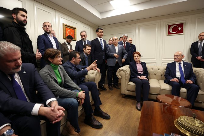 CHP Genel Başkanı Kılıçdaroğlu'ndan İYİ Parti'ye "geçmiş olsun" ziyareti