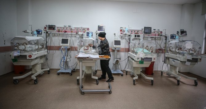 Depremlerde ayakta kalan hastanede 6 Şubat'tan bu yana 625 bebek doğdu