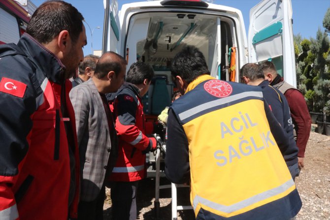Şanlıurfa'da göçük altında kalan 4 işçi kurtarıldı