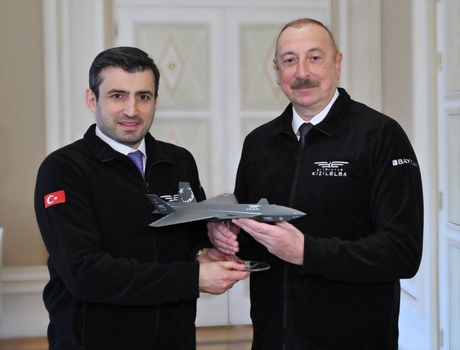 İlham Aliyev, Baykar Yönetim Kurulu Başkanı Selçuk Bayraktar'ı kabul etti