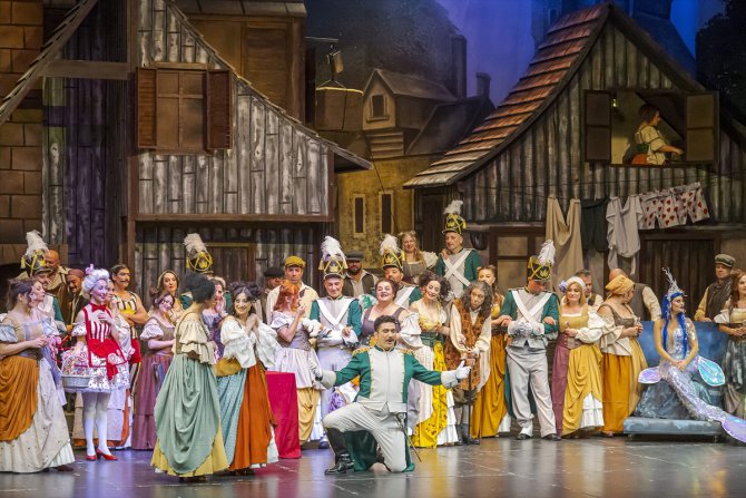 Antalya Devlet Opera ve Balesi "Aşk İksiri" operasını 8-11 Nisan'da sahneleyecek