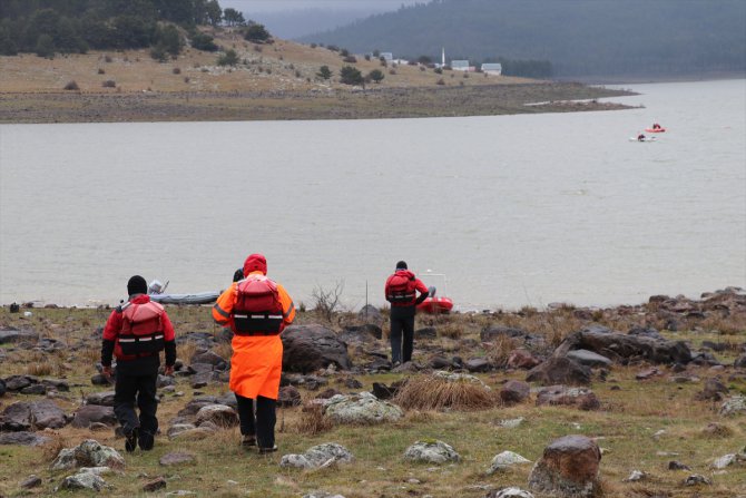 Bolu'da gölette teknenin alabora olması sonucu kaybolan kişinin cesedi bulundu