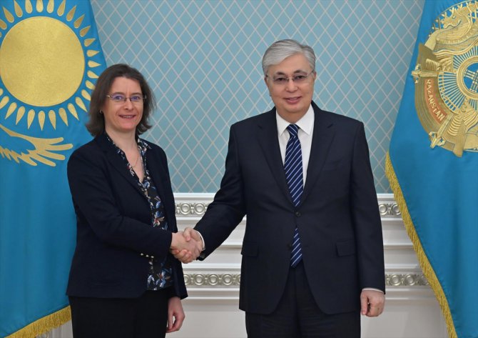 Kazakistan Cumhurbaşkanı Tokayev, Fransa Cumhurbaşkanı Danışmanı Dumont'u kabul etti