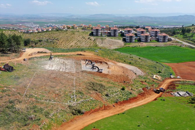 TOKİ, Türkoğlu'nda 7 bin 200 konut inşa edecek