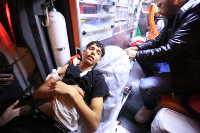 İşgal altındaki Doğu Kudüs'te silahlı Yahudi yerleşimci Filistinli çocuğu silahla yaraladı