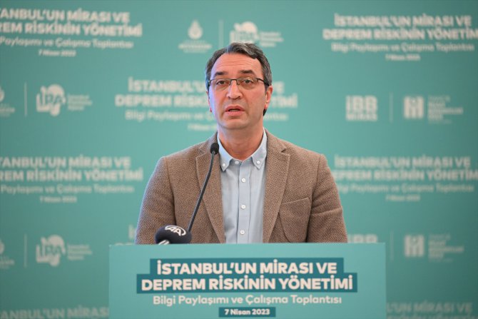 "İstanbul'un Mirası ve Deprem Riskinin Yönetimi" toplantısı yapıldı