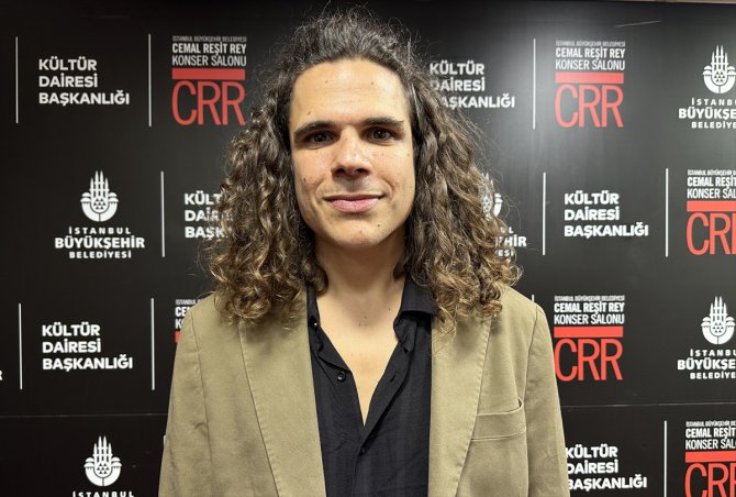 Flamenko-caz sanatçısı Antonio Lizana, CRR'de konser verdi