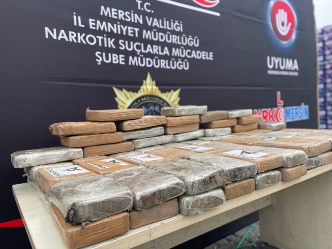 Mersin Uluslararası Limanı'nda 97 kilo 500 gram kokain ele geçirildi
