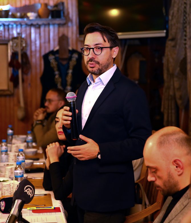 AA Genel Müdürü Karagöz, deprem bölgesinde gazetecilerle iftarda buluştu: