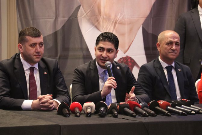 MHP Genel Başkan Yardımcısı Özdemir, Kayseri'de milletvekili adaylarıyla iftarda buluştu: