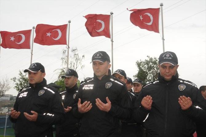 Şırnak'ta 7 yıl önce terör örgütü PKK saldırısında şehit düşen 12 polis anıldı
