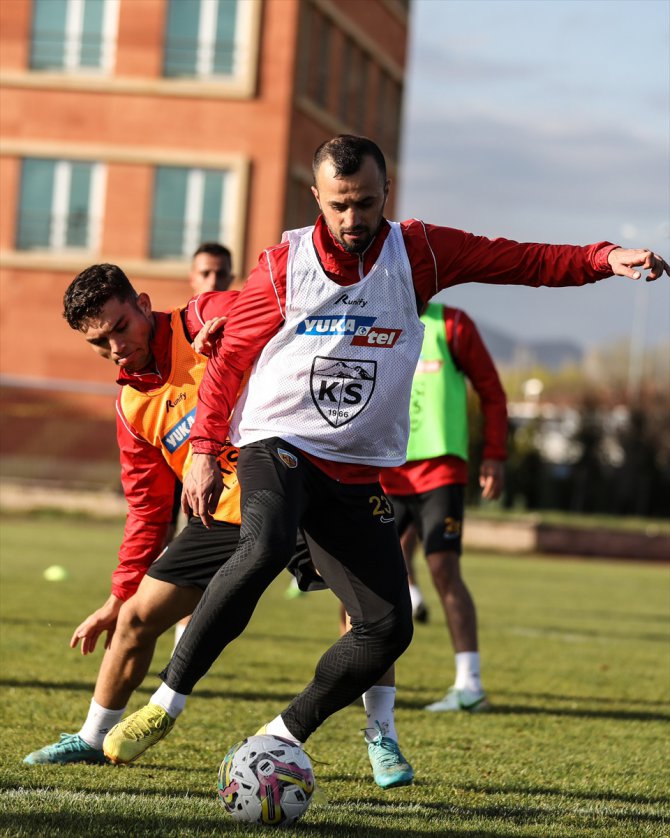 Kayserispor, Galatasaray maçının hazırlıklarına başladı