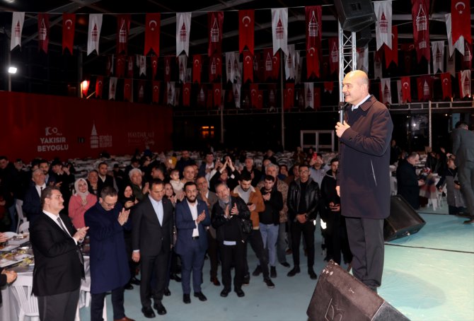 Bakan Soylu, İstanbul'da Gümüşhaneliler ve Erzincanlıların iftar programlarına katıldı