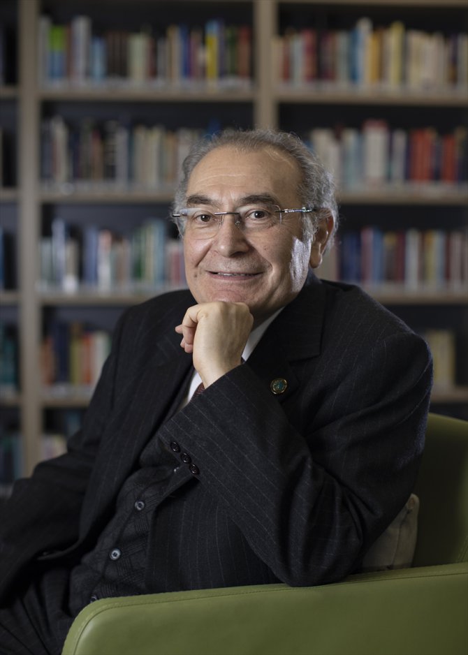Türkiye'nin Çınarları - Prof. Dr. Nevzat Tarhan: "Bu çağda özgürlüğü doğru yorumlamak gerekiyor"