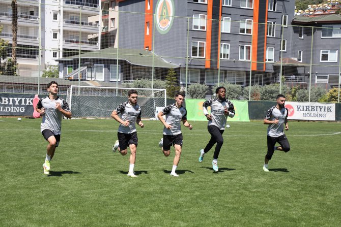 Alanyaspor, Antalyaspor maçının hazırlıklarını tamamladı