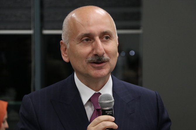 Bakan Karaismailoğlu, Sıla İlim Kültür ve Dayanışma Derneği iftarında konuştu: