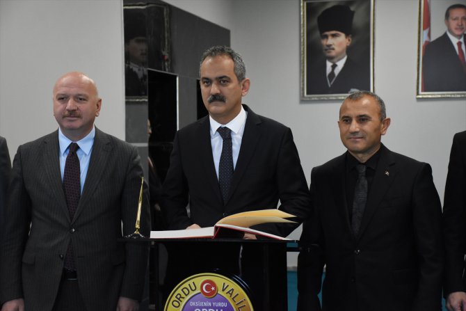 Milli Eğitim Bakanı Özer, Ordu'da İl Eğitim Değerlendirme Toplantısı'na katıldı: