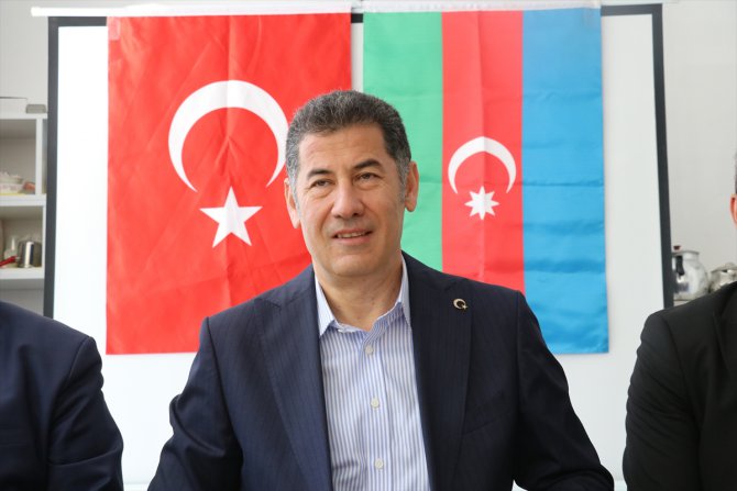 Ata İttifakı'nın cumhurbaşkanı adayı Oğan, Yalova'da dernek ziyaretinde konuştu: