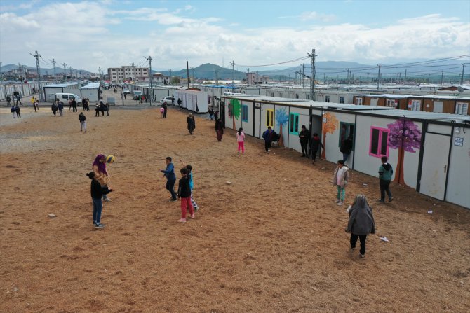 Deprem bölgesi Gaziantep ve Malatya'da da öğrenciler ikinci ara tatile başladı