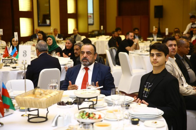 Azerbaycan'daki Türk iş adamları iftar programında buluştu