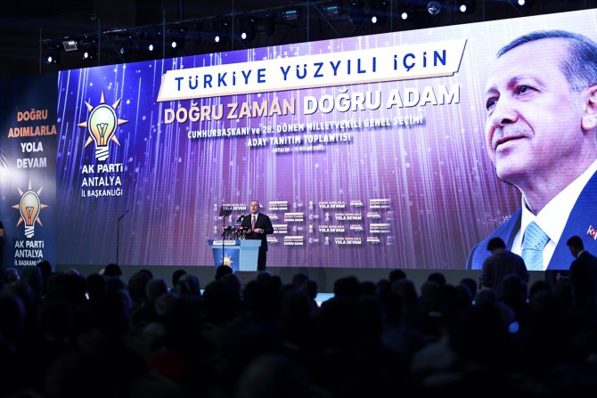 Dışişleri Bakanı Çavuşoğlu, Antalya'da milletvekilleri aday tanıtım toplantısında konuştu: (2)