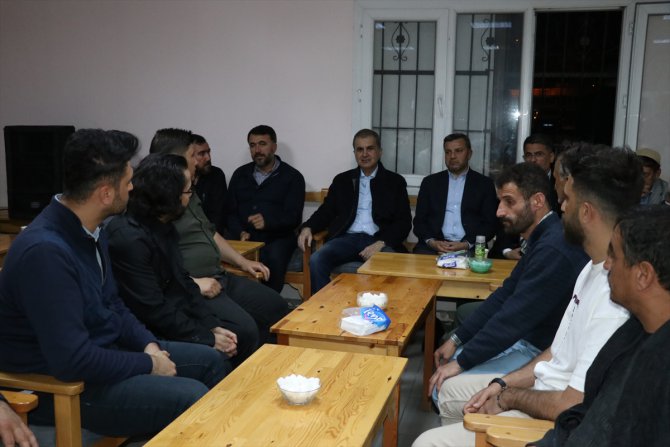 AK Parti Sözcüsü Ömer Çelik, Adana'da iftarda konuştu:
