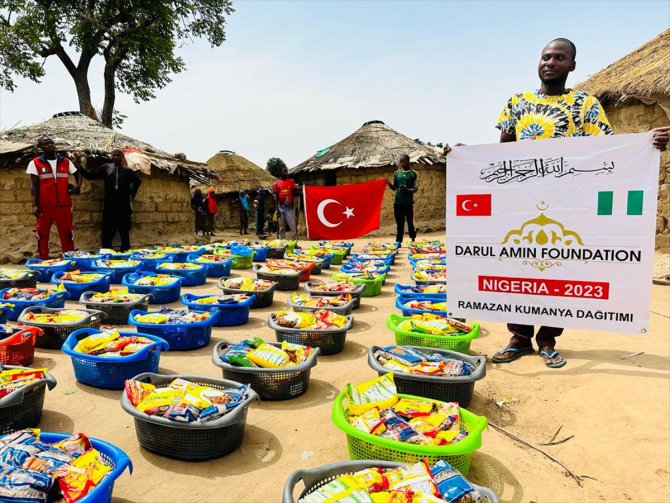 Türk hayırseverlerden Nijerya'da ramazan yardımı