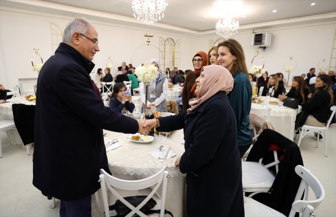 UID Belçika, Brüksel'de iftar verdi