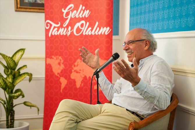 Arjantinli Yazar Dominguez, Yunus Emre Enstitüsü'nde İstanbul ve Bursa'yı anlattı