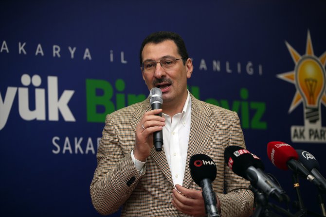 AK Parti'li Yavuz, Sakarya'da iftar programında konuştu: