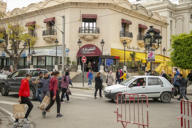Tunus'ta ekonomik krizden dolayı bayram alışverişi durgun