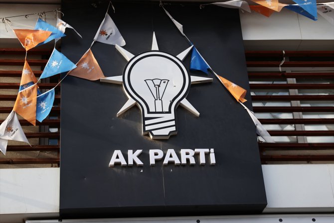 AK Parti'li Çelik'ten partisinin Çukurova İlçe Başkanlığına saldırıya ilişkin açıklama: