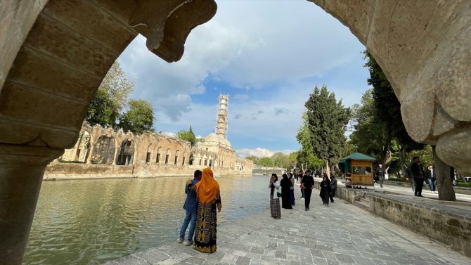 "İslam ülkelerinin 2023 turizm kenti" Şanlıurfa, deprem ve sele rağmen turizmden umutlu