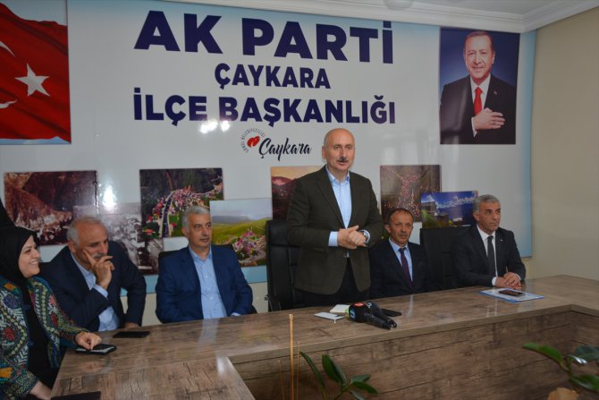 Bakan Karaismailoğlu, Çaykara'da yaptığı ziyarette konuştu:
