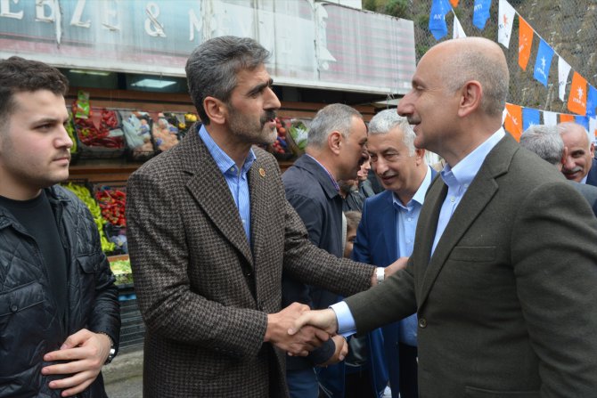 Bakan Karaismailoğlu, Çaykara'da yaptığı ziyarette konuştu:
