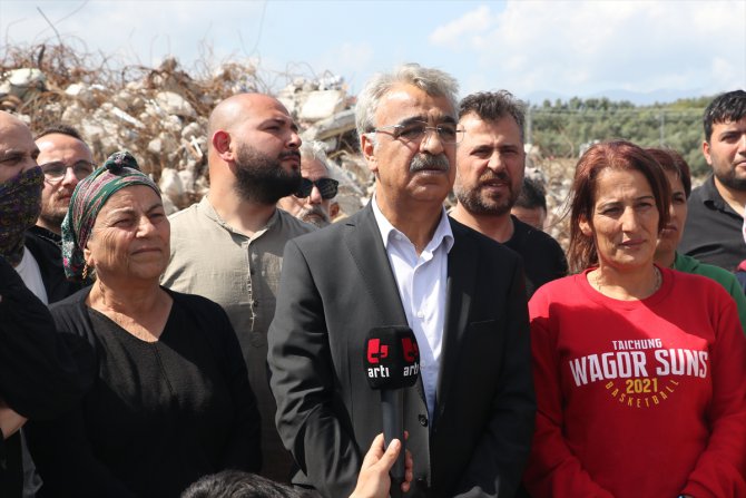 HDP Eş Genel Başkanı Sancar, Hatay'da ziyaretlerde bulundu