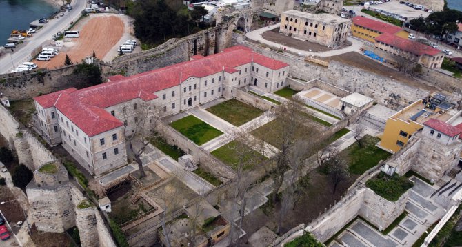 Tarihi Sinop Cezaevi ve Müzesi kapılarını yeniden ziyaretçilerine açmaya hazırlanıyor