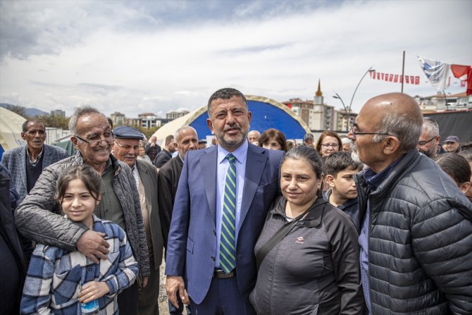 CHP Genel Başkan Yardımcısı Ağbaba, Malatya'da partililerle bayramlaştı: