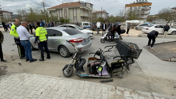 Elazığ'da otomobilin çarptığı elektrikli bisikletin sürücüsü öldü