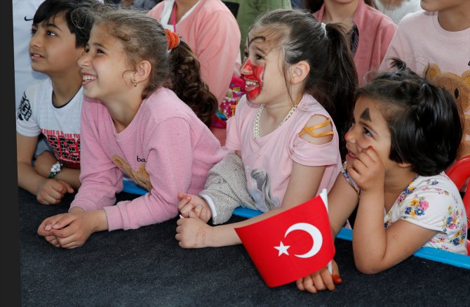 Kahramanmaraş'ta depremzede çocuklar 23 Nisan etkinliğinde eğlendi