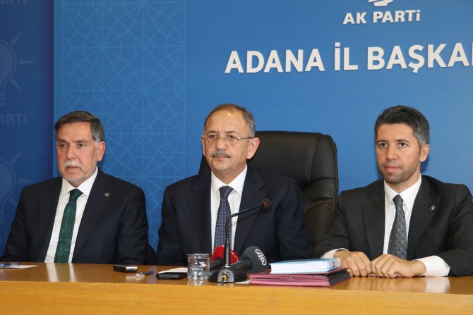 AK Parti'li Özhaseki, partisinin Adana İl Başkanlığı'nda konuştu: