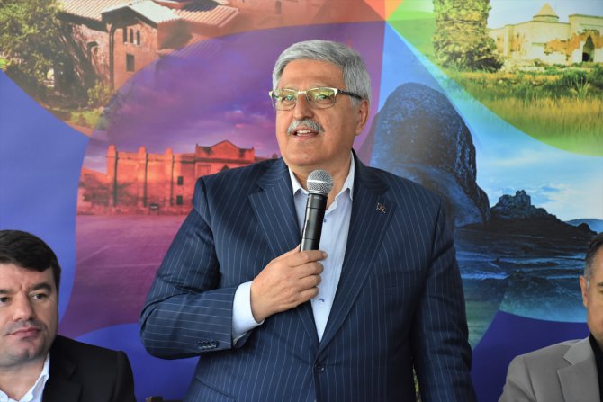 AK Parti Genel Başkan Yardımcısı Demiröz, Aksaray'da konuştu: