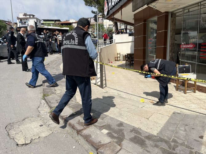 GÜNCELLEME - Denizli'de silahlı saldırıya uğrayan esnaf hayatını kaybetti