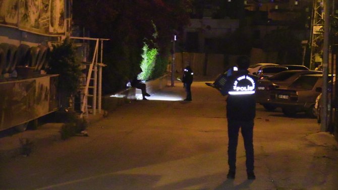 Adana'da düğünde çıkan bıçaklı kavgada 10 kişi yaralandı