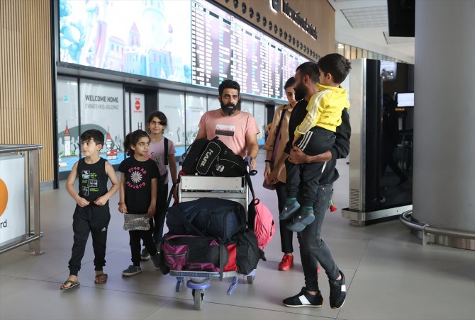 Sudan'dan tahliye edilen Türk vatandaşlarının yurda dönüşleri sürüyor
